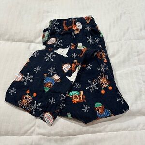 Old Navy women’s large flannel pajama pants- Navy with Bear and Snowflake Print